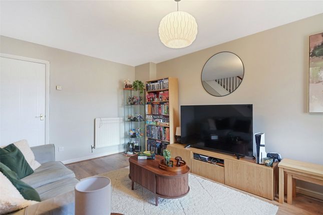 30, Cherry Avenue, Glasgow photo 4