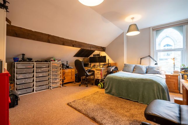 Thumbnail Flat to rent in Tapton House Road, Sheffield