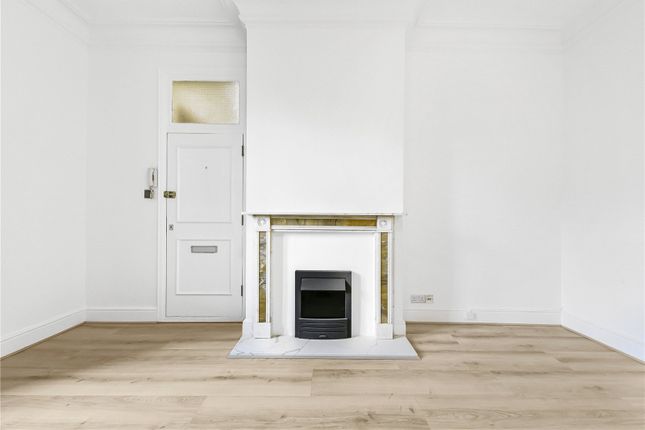 59A, Rodney Court, 6-8, Maida Vale, London photo 3