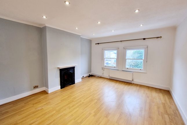 Thumbnail Flat to rent in Langdon Park Road, Highgate