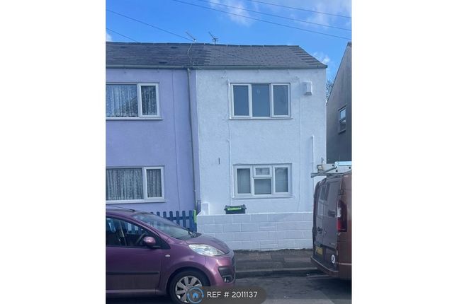 Thumbnail Flat to rent in Grove Street, Gloucester