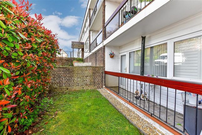Thumbnail Flat for sale in St. Winifred's Close, Chigwell, Essex
