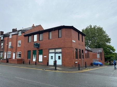 Restaurant/cafe to let in Ground Floor 396-398 Halliwell Road, Bolton, North West