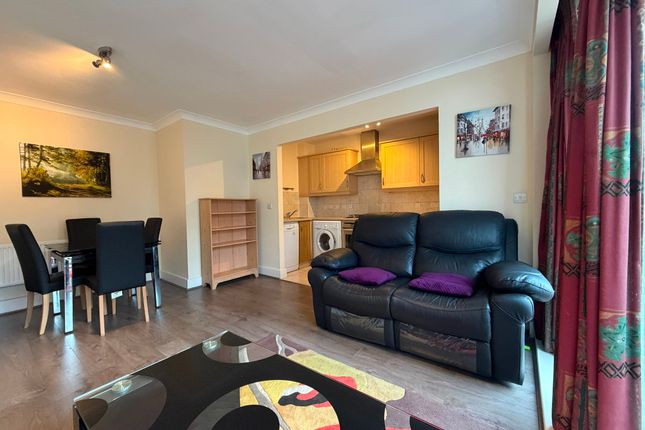 1-bed flat on Flat 72, Regent Court, London, £475,000