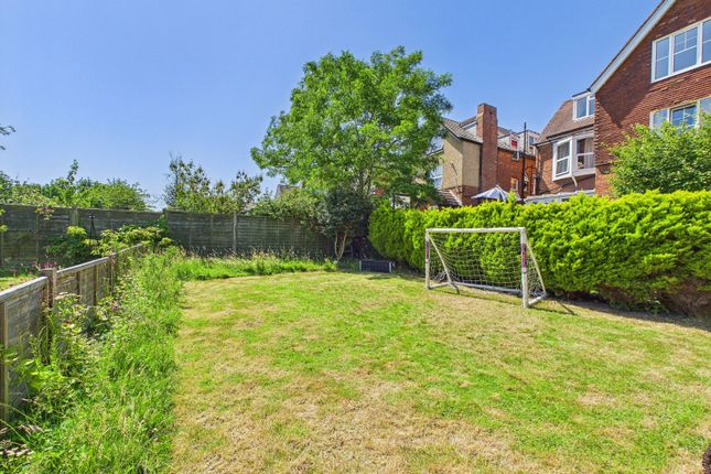 Flat 3 Sutherland House, 7, Turketel Road, Kent photo 2