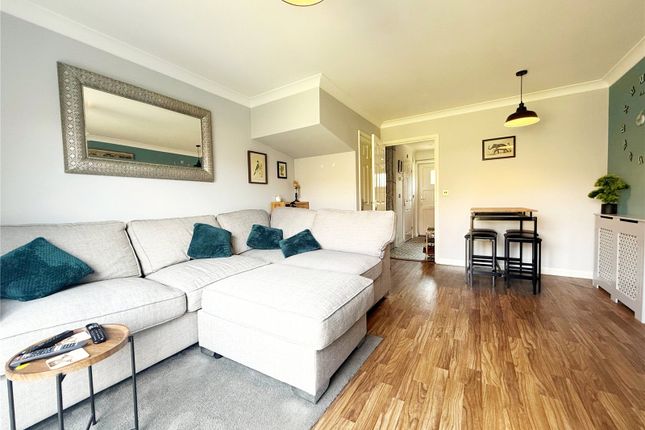 6, Warbler Way, Suffolk photo 4