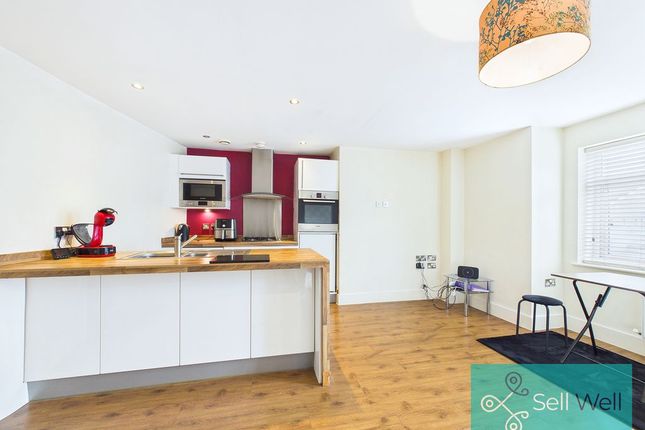 Apartment 8, 211, Worsley View Worsley Road, Manchester photo 4