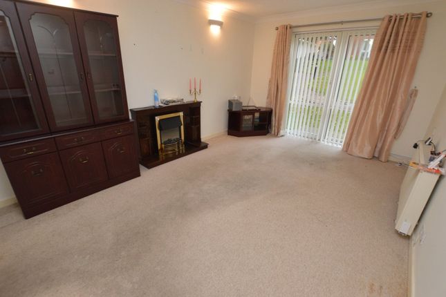 12 Homecourt House,, Bartholomew Street West, Devon photo 2