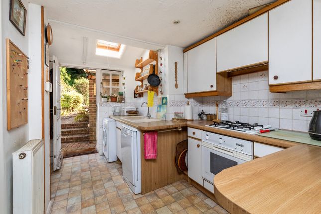5 Chapel Hill, Lewes, East Sussex photo 3