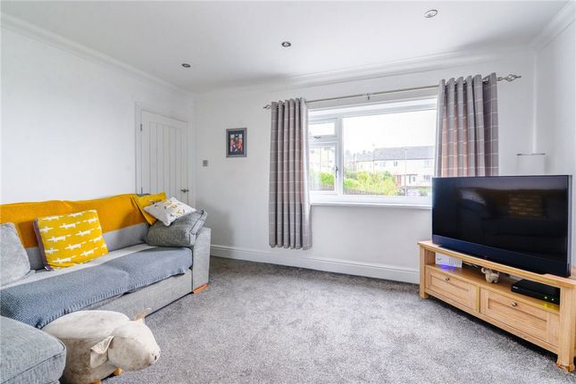 35, Woodlands Rise, Keighley photo 3