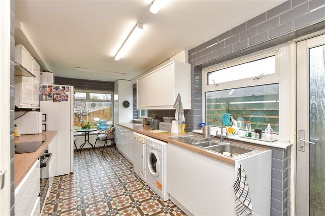 3-bed other on Manston Road, Ramsgate, £178,500