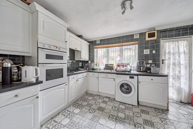 54, Barmeston Road, London photo 4