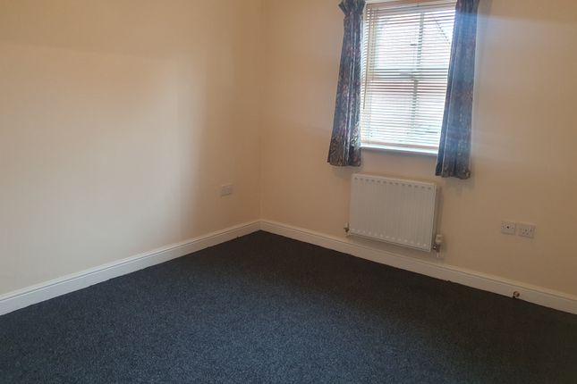 Flat to rent in Mansfield Road, Sutton-In-Ashfield