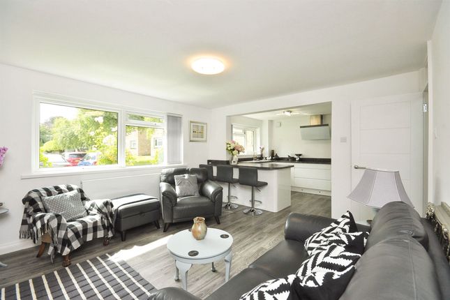 Woodside Court, Cardiff photo 4