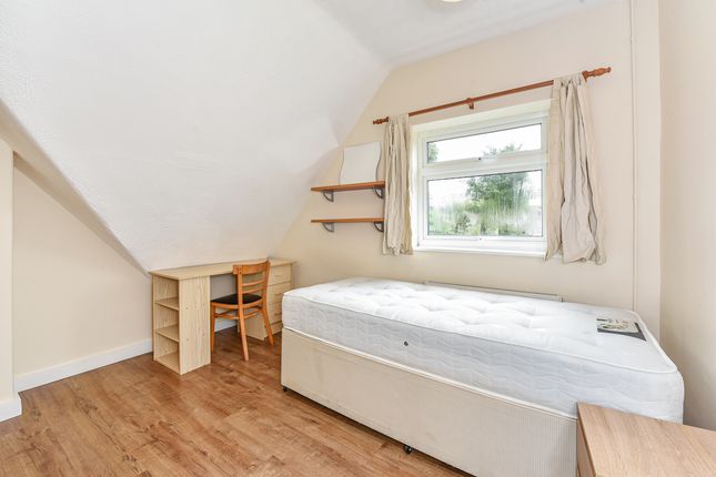 Room to rent in Stanmore Lane, Stanmore, Winchester, Hampshire