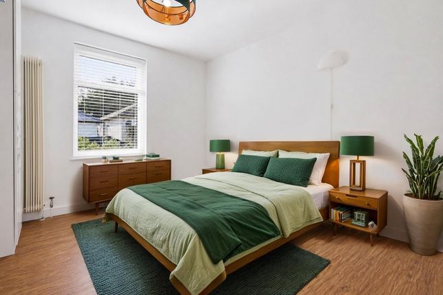 4, Fairfield Road, Brentwood photo 4