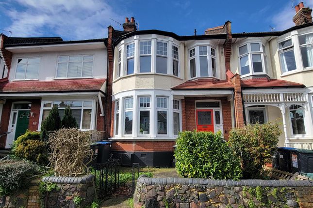 Thumbnail Flat to rent in Cranley Gardens, Palmers Green