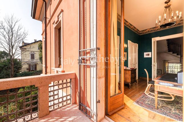 Villa for sale in Via Gardesana, Caprino Veronese, Veneto