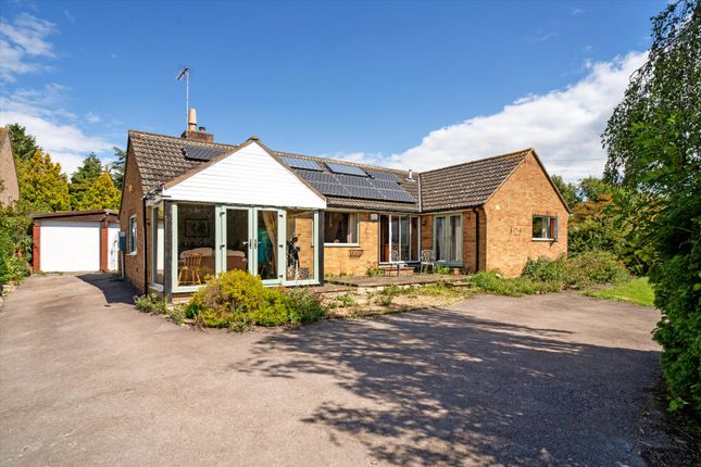 Bungalow for sale in Murcot Turn, Broadway, Worcestershire