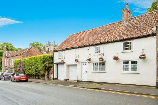 Thumbnail Property for sale in Wharf Street, Bawtry, Doncaster