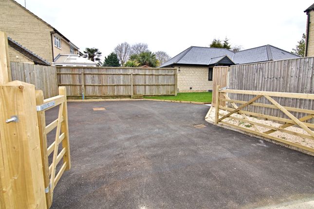 Bungalow for sale in Ansell Way, Milton-Under-Wychwood, Chipping Norton