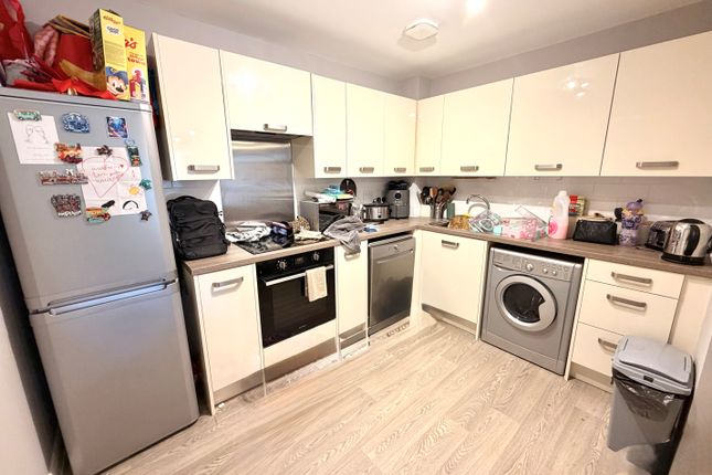 Apartment, Warrington photo 2