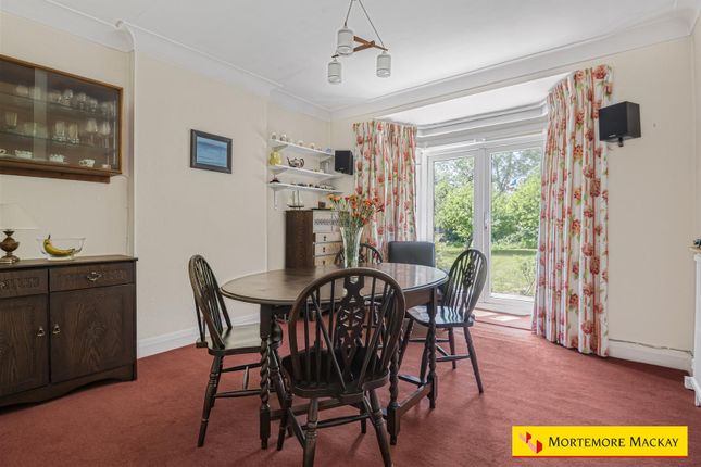 67, Oakwood Crescent, London photo 4