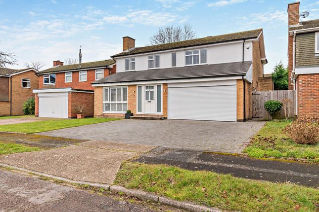 Thumbnail Detached house for sale in Little Hill, Heronsgate, Chorleywood