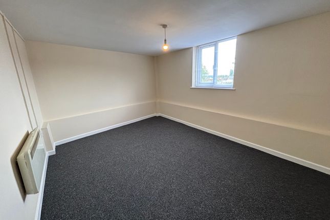 Flat 1, 4, Baker Street, Nottingham photo 5