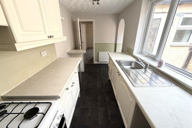 3, Grasmere Street, Hartlepool photo 4