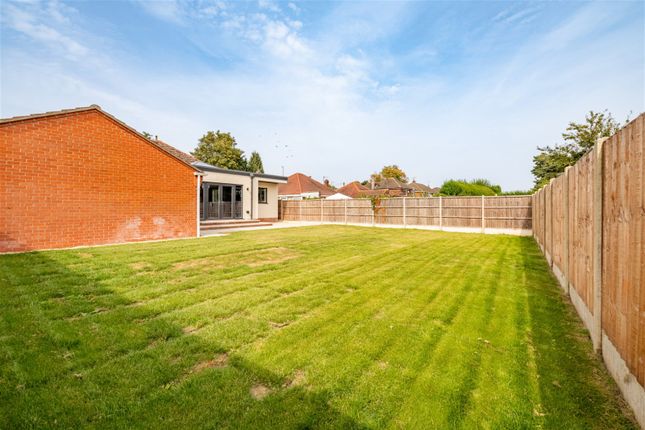 Bungalow for sale in No Chain - 4 Lincoln Road, North Hykeham, Lincoln
