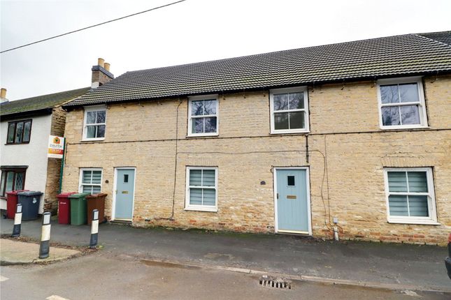 33 Redbourne Road, Brigg photo 2