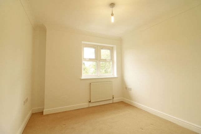 12, Bridgestone Place, Horsham photo 4