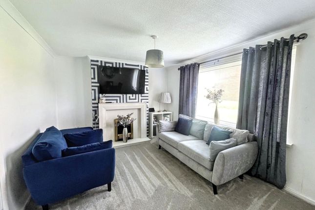 24, Bentinck Crescent, Morpeth photo 2