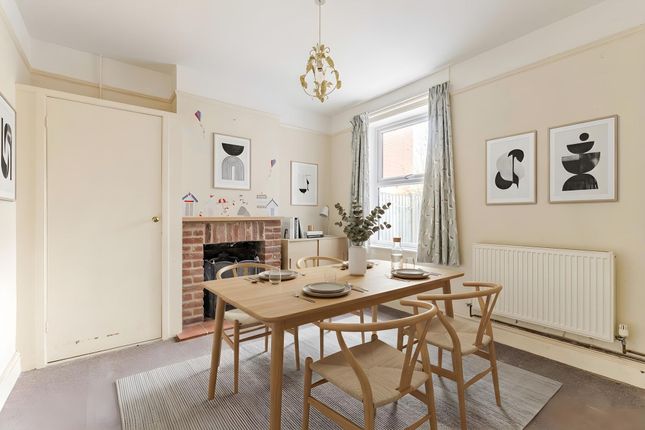 112 Cromer Road, Norwich photo 3