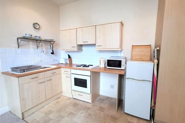 30, Pembroke Buildings, Cambrian Place, Swansea photo 2