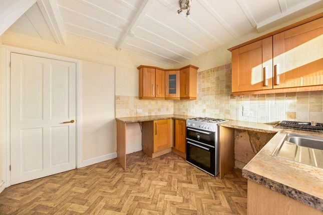5, Nethermoor Road, Chesterfield photo 4