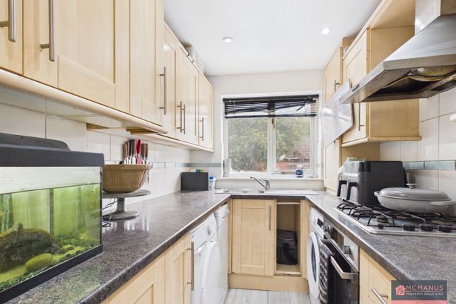 86a, Downlands, Stevenage photo 2