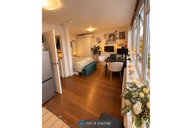 Ballards Lane Rubens House, London photo 3