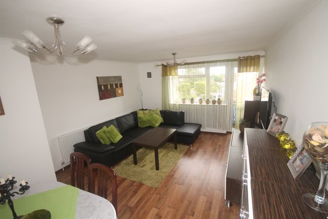 Thumbnail Flat for sale in Brighton Road, Holland-On-Sea, Clacton-On-Sea
