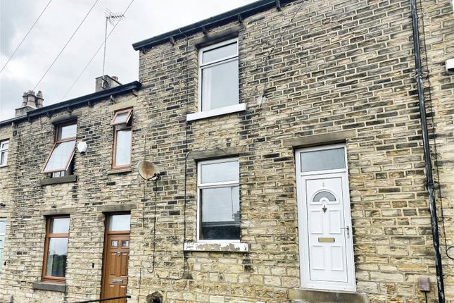 Thumbnail Terraced house to rent in Diamond Street, Moldgreen, Huddersfield, West Yorkshire