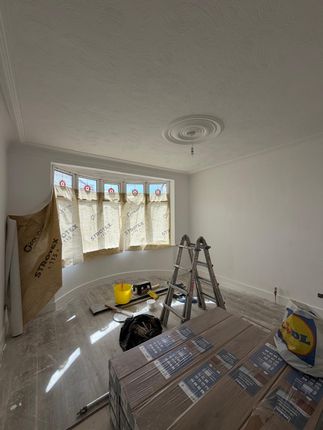 4, Charles Road, ROMFORD photo 5
