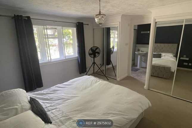 Flat, Church Hill Place Hillborough Close, Bexhill-On-Sea photo 5
