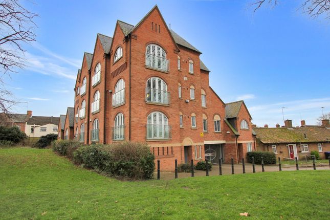 Flat for sale in Leicester Street, Northampton