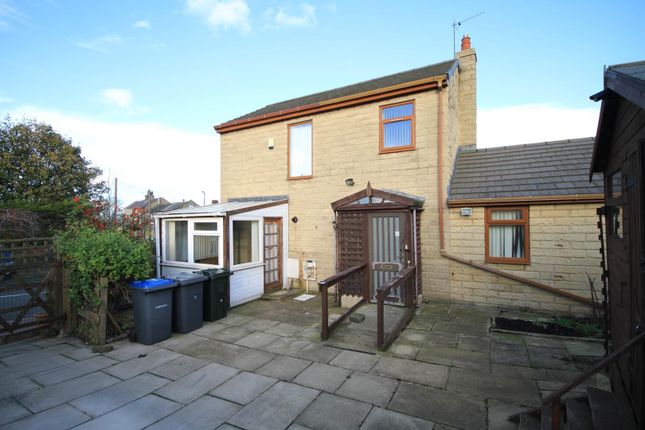 Thumbnail Detached house to rent in Alexandra Road, Eccleshill, Bradford