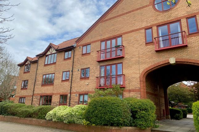 Thumbnail Flat for sale in Westbrooke Court, Cumberland Close, Bristol