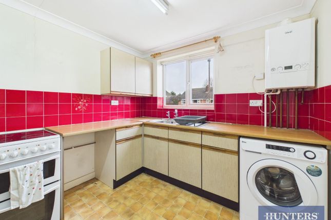 15, Cherry Road, Filey photo 3