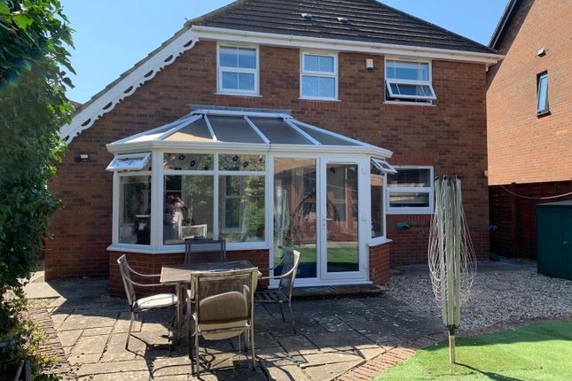 11, Friars Way, Burnham-On-Sea photo 3