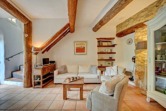 Villa for sale in L Isle Sur La Sorgue, The Luberon / Vaucluse, Provence - Var