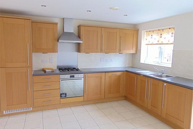 38, Regis Park Road, Berkshire photo 3